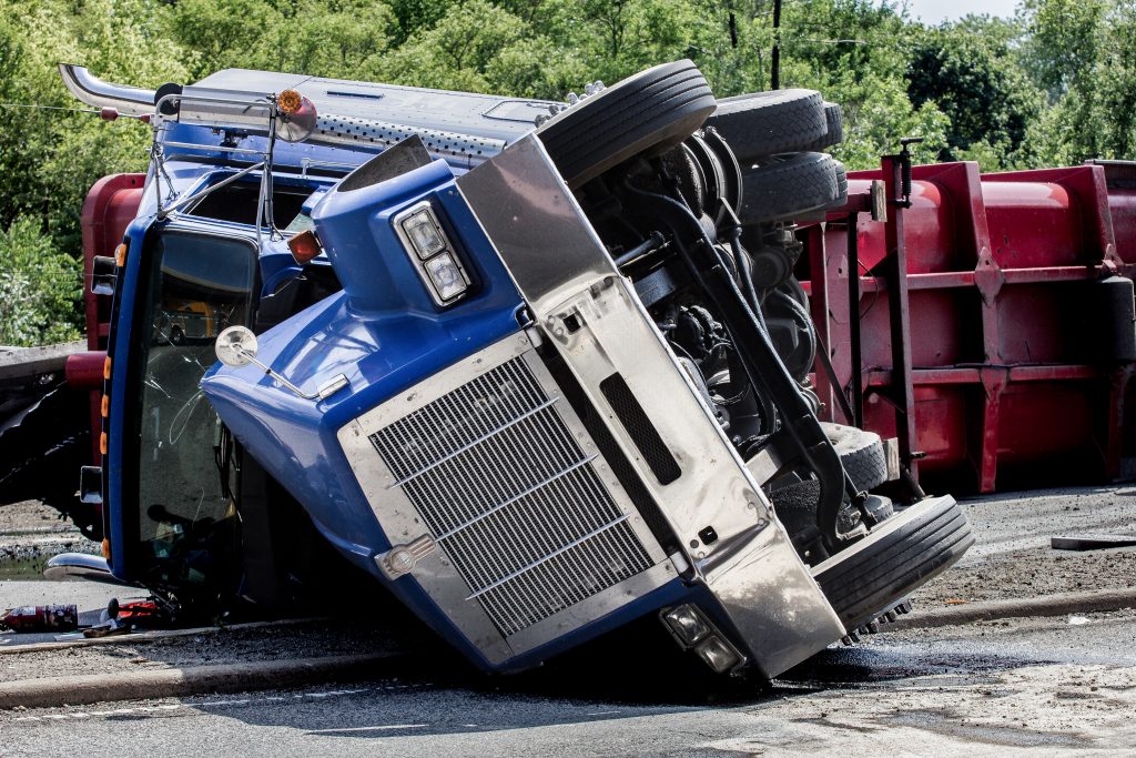 Louisiana jackknife truck accident